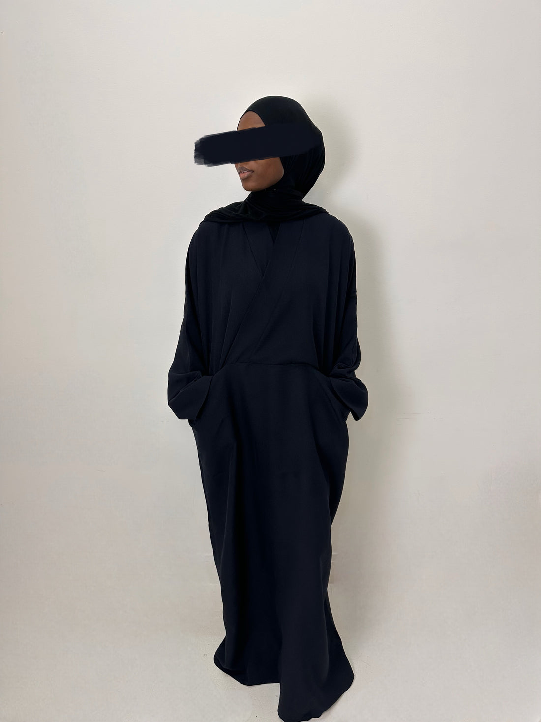 ABAYA DILLY