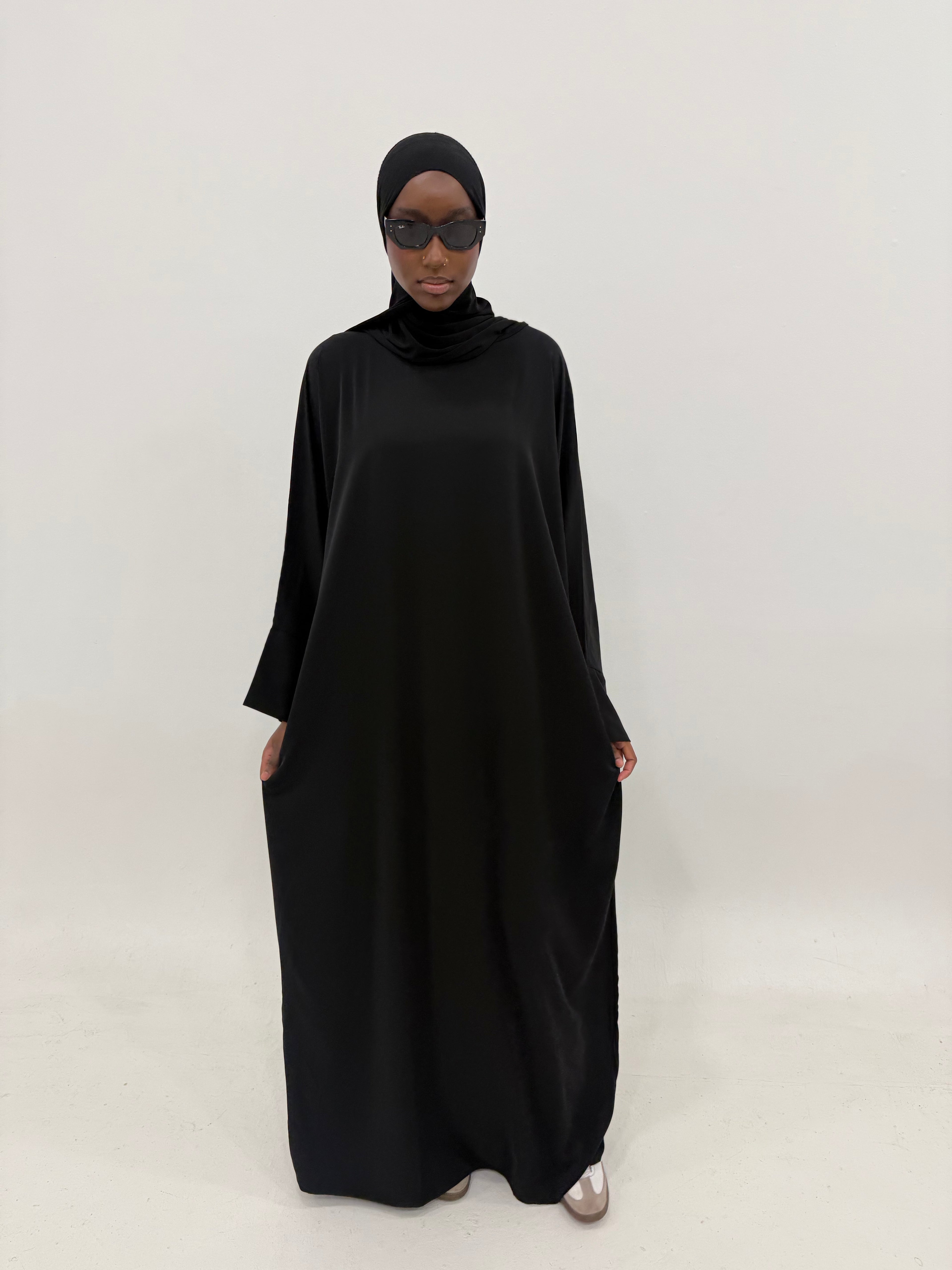 ABAYA SDM
